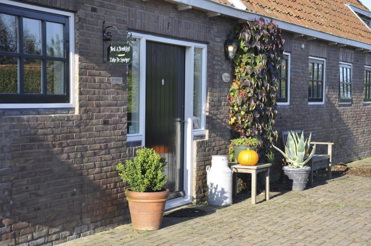 Bed And Breakfast Zathe De Spieker Itens Экстерьер фото