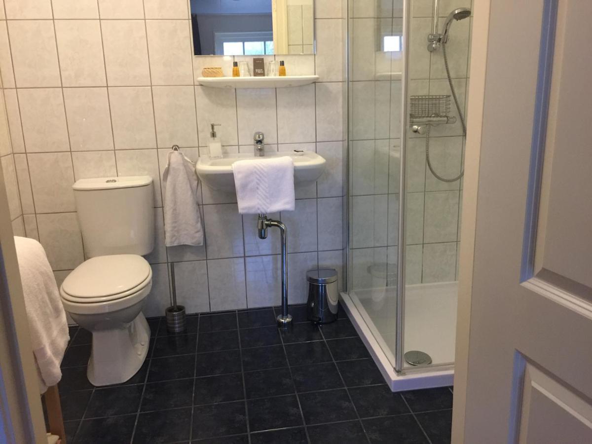 Bed And Breakfast Zathe De Spieker Itens Экстерьер фото